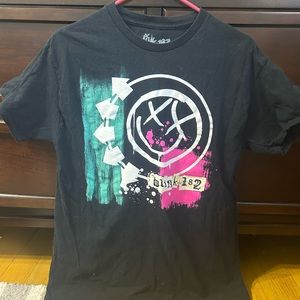 blink-182 self titled t shirt black
